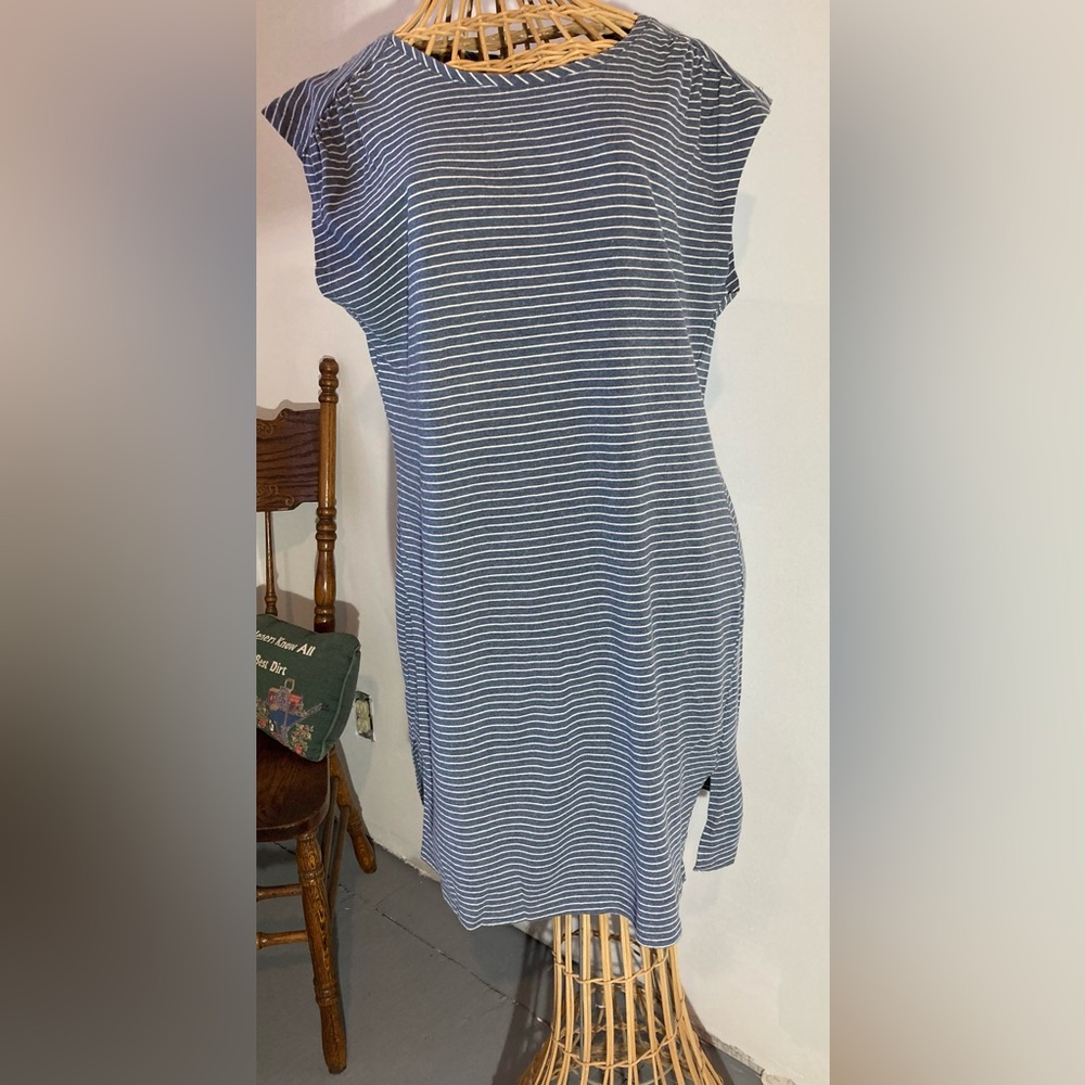 SUNDANCE MINI DRESS  SLEEVELESS STRIPES SIZE LARGE